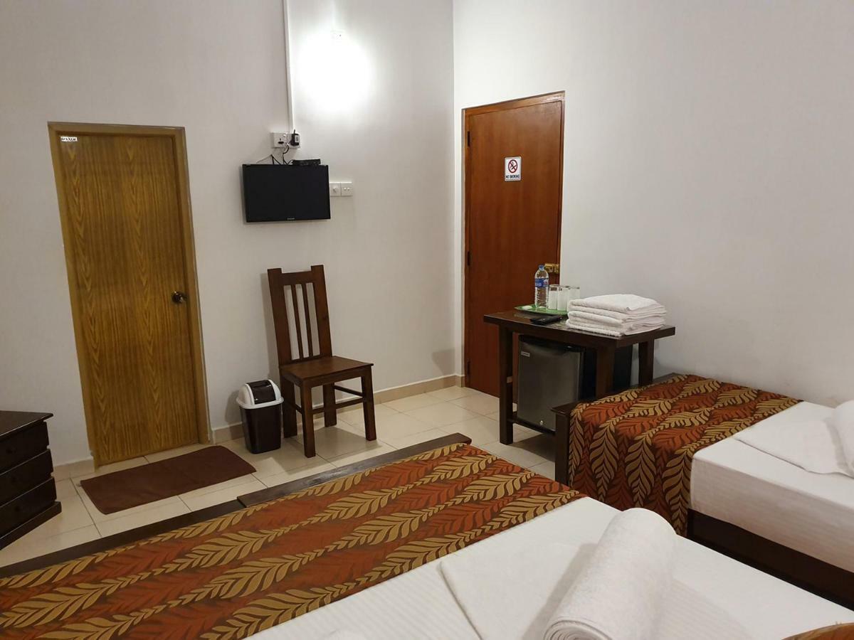 A And D Holiday Inn Anuradhápura Exteriér fotografie