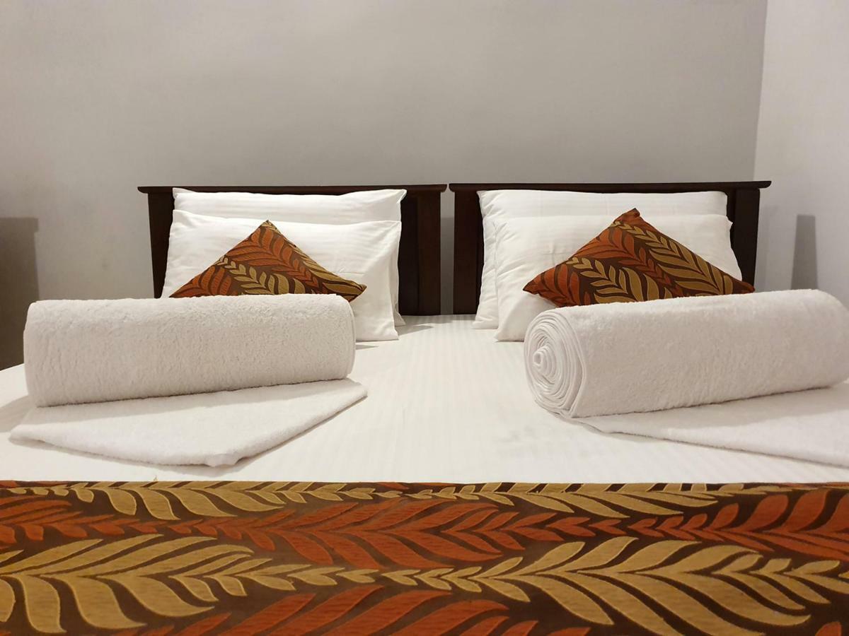 A And D Holiday Inn Anuradhápura Exteriér fotografie